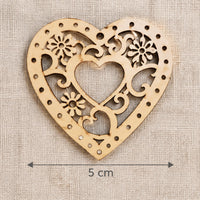 Dřevěné výřezy srdíčko s ornamentem 5 x 5 cm – sada 5 ks
