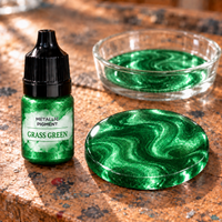 Tekutý metalický pigment do pryskyřice 5 ml – trávově zelená