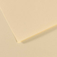 Tónovaný papír CANSON Mi-Teintes 50 x 65 cm – 160 g/m² – Bledě žlutá 101